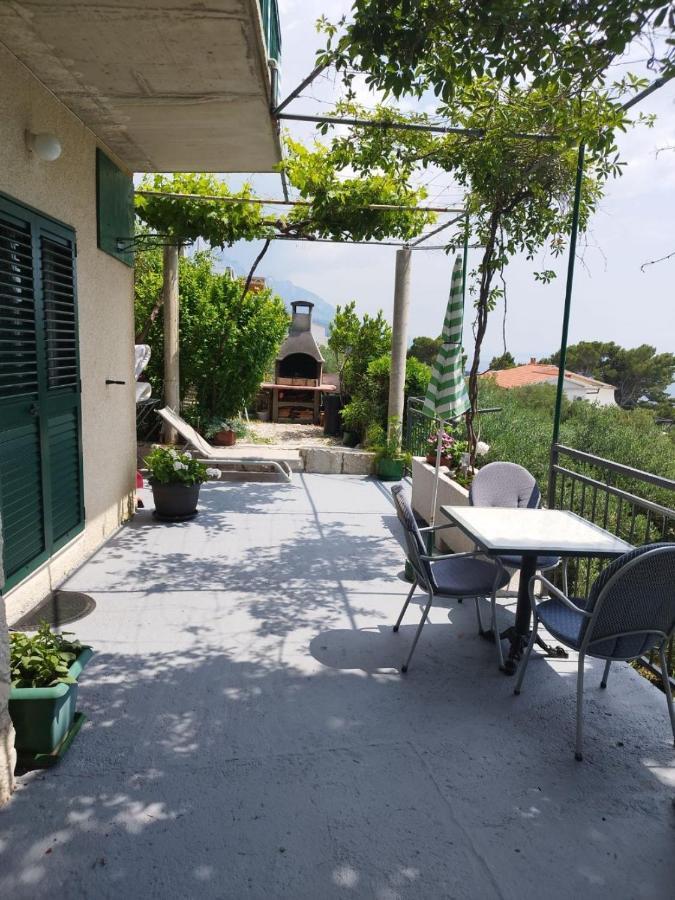 Apartments Mare - 150 M From Beach เบรลา ภายนอก รูปภาพ